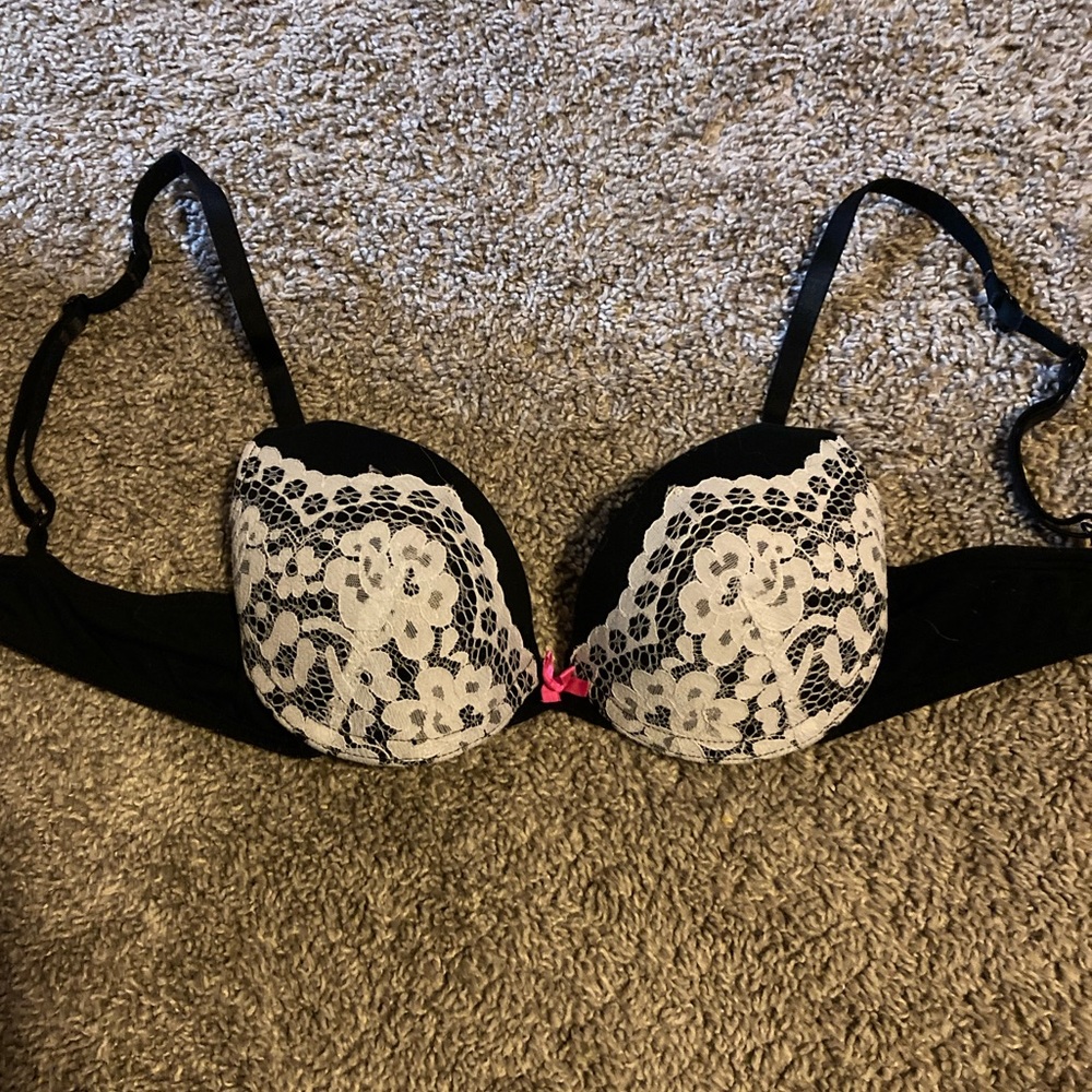 ♡ SO push up lace bra
